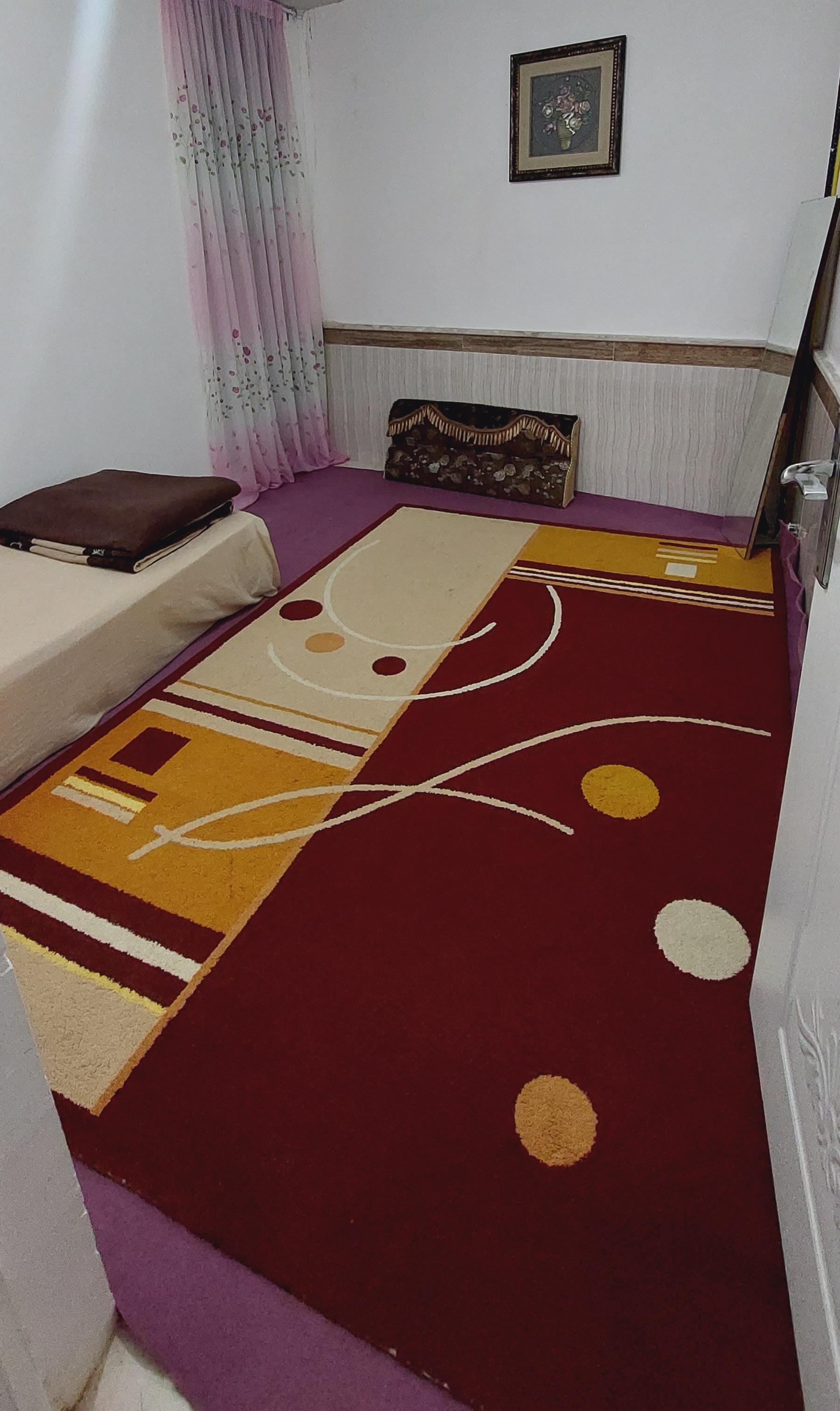 منزل همکف نزدیک بازار و ساحل در گناوه