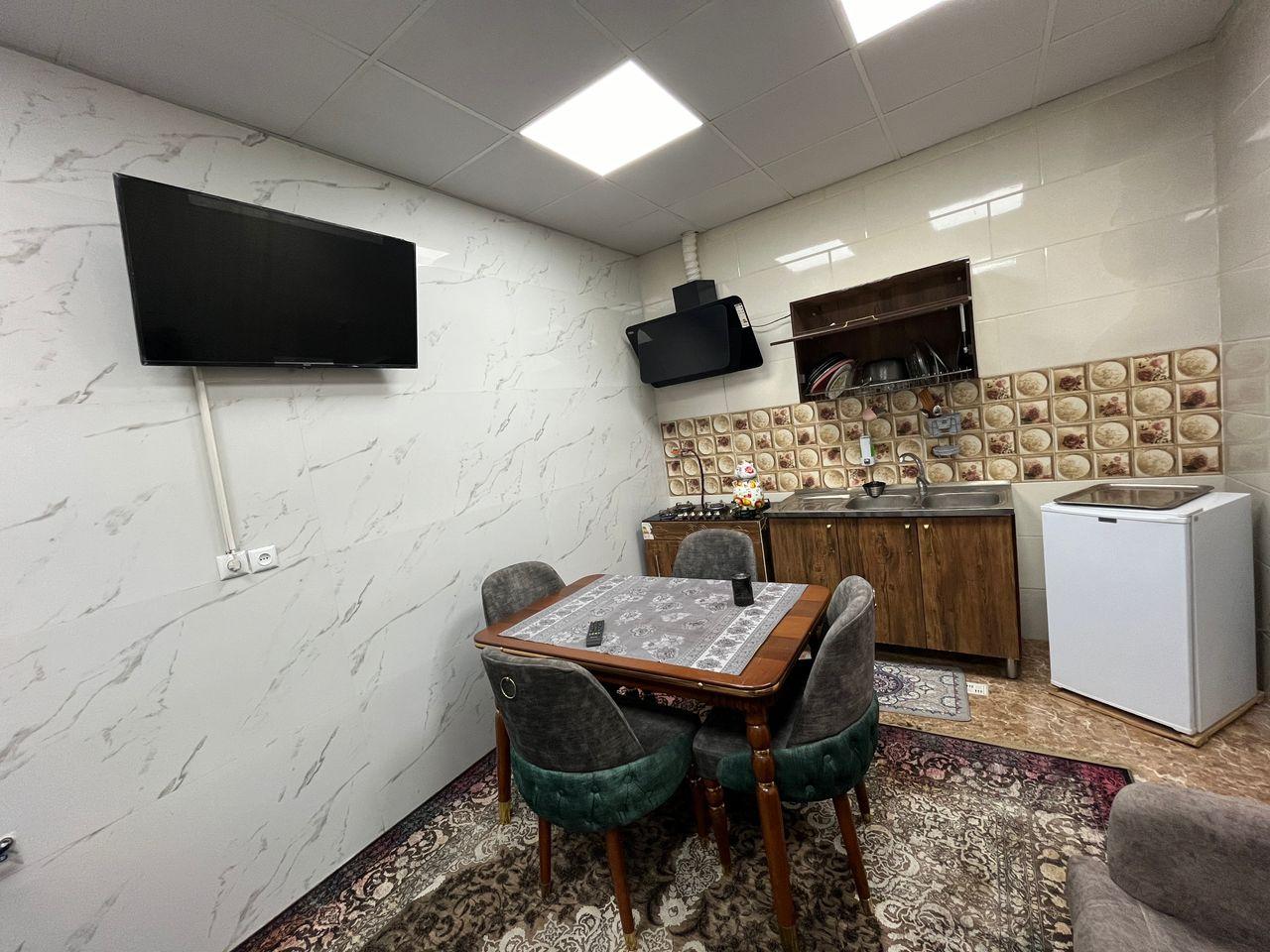 سوئیت جکوزی دار آبگرم معدنی در محلات