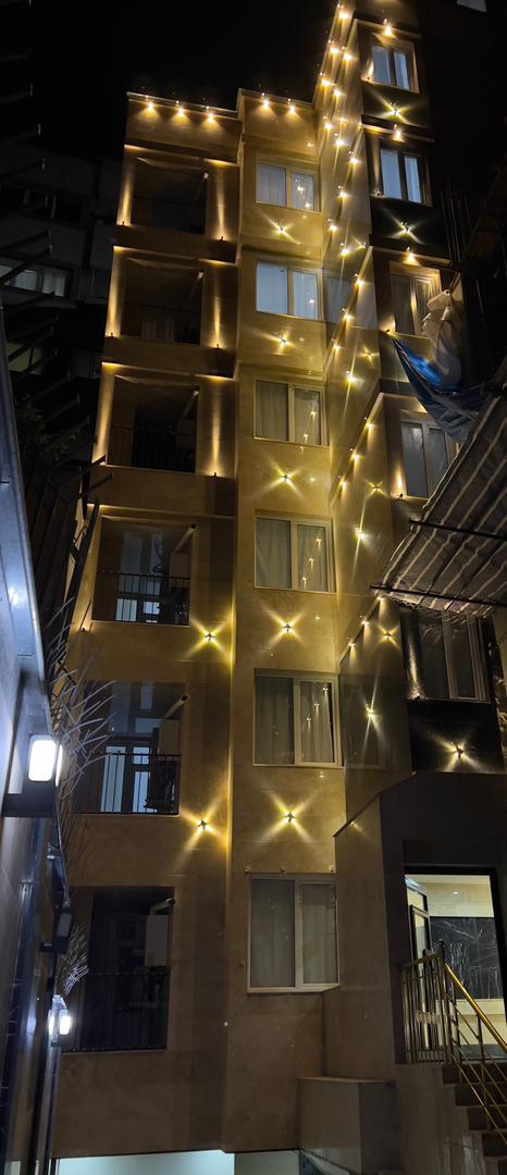 آپارتمان مدرن و نوساز در بام شیراز