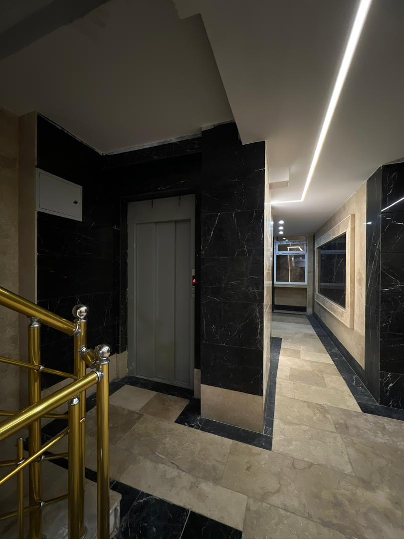 آپارتمان مدرن و نوساز در بام شیراز