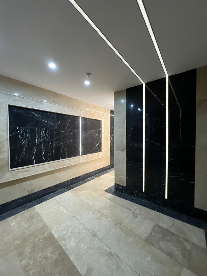 آپارتمان مدرن و نوساز در بام شیراز