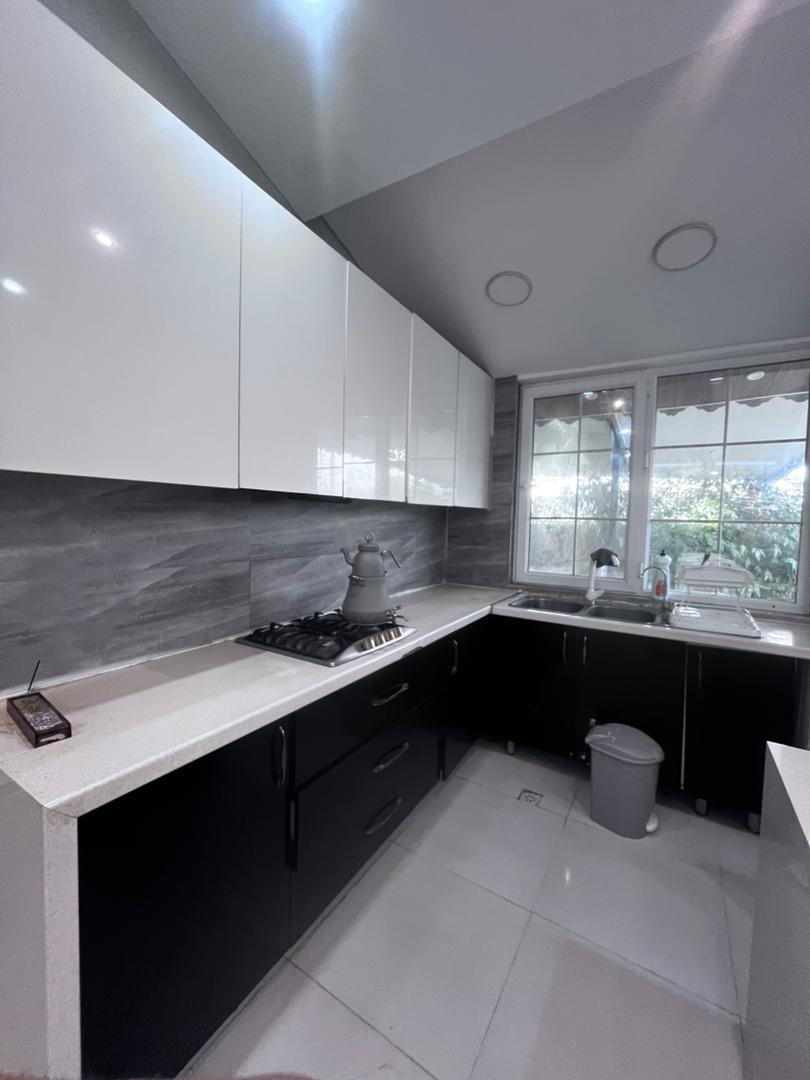 ویلای ساحلی با استخر آب گرم و جکوزی