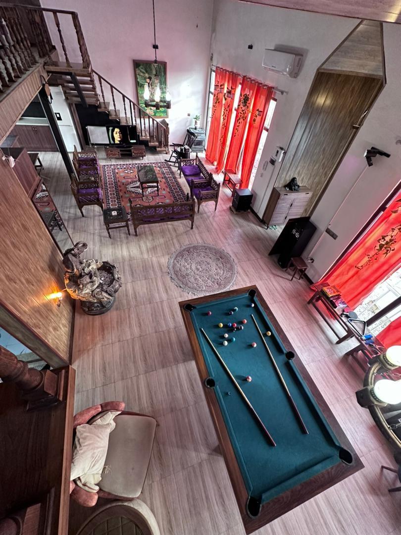 ویلا مارالی ،چوبی دوبلکس استخر سرپوشیده