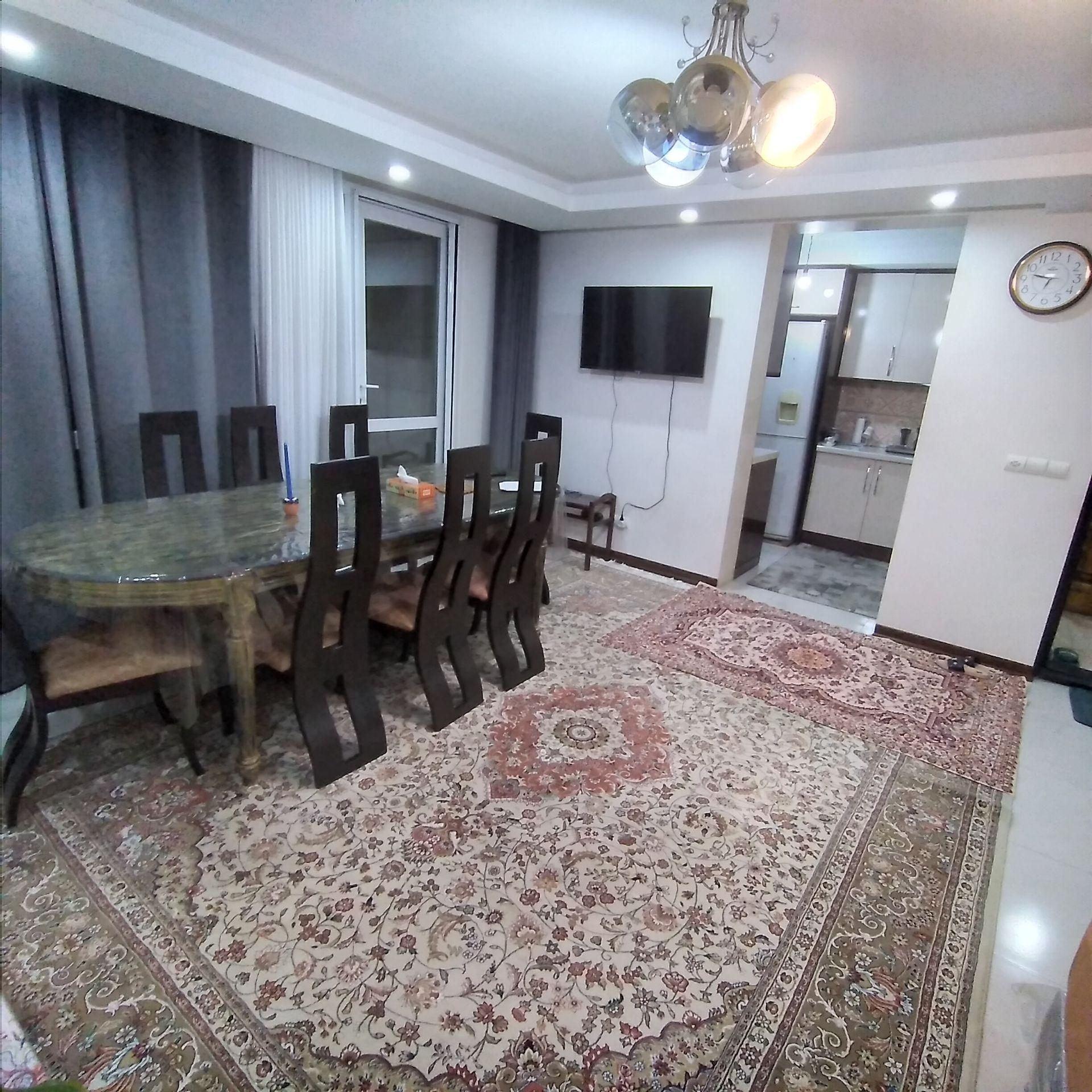 سوئیت تکخوابه زنبق دو در گرمدره