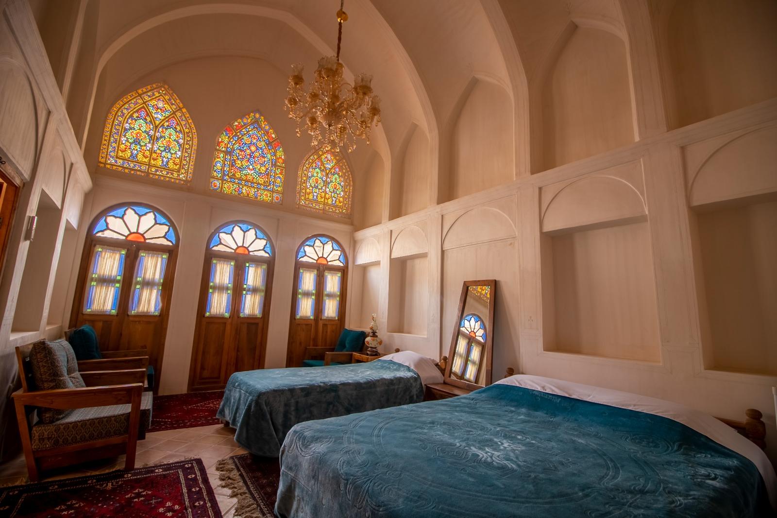 اقامتگاه سنتی خانه تاریخی احسان کاشان