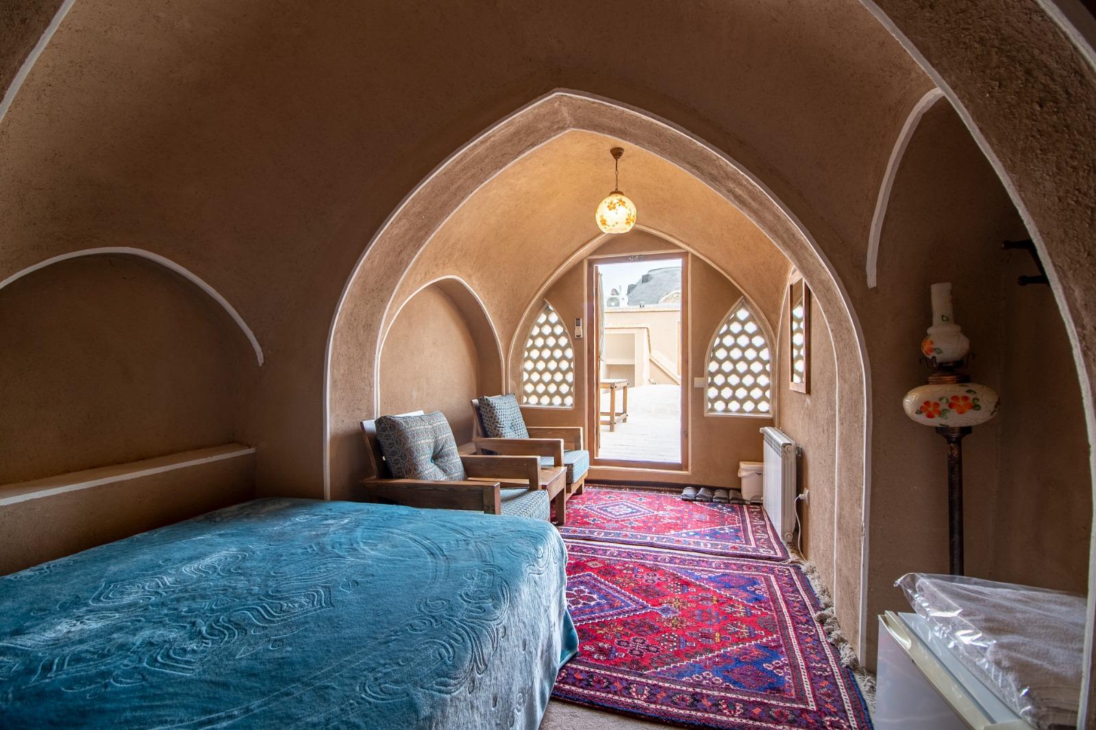 اقامتگاه سنتی خانه تاریخی احسان کاشان