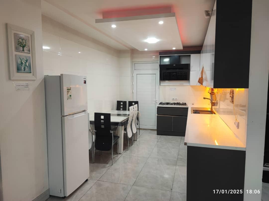 عمارت سوپر لاکچری ۵ خوابه معین پالاس