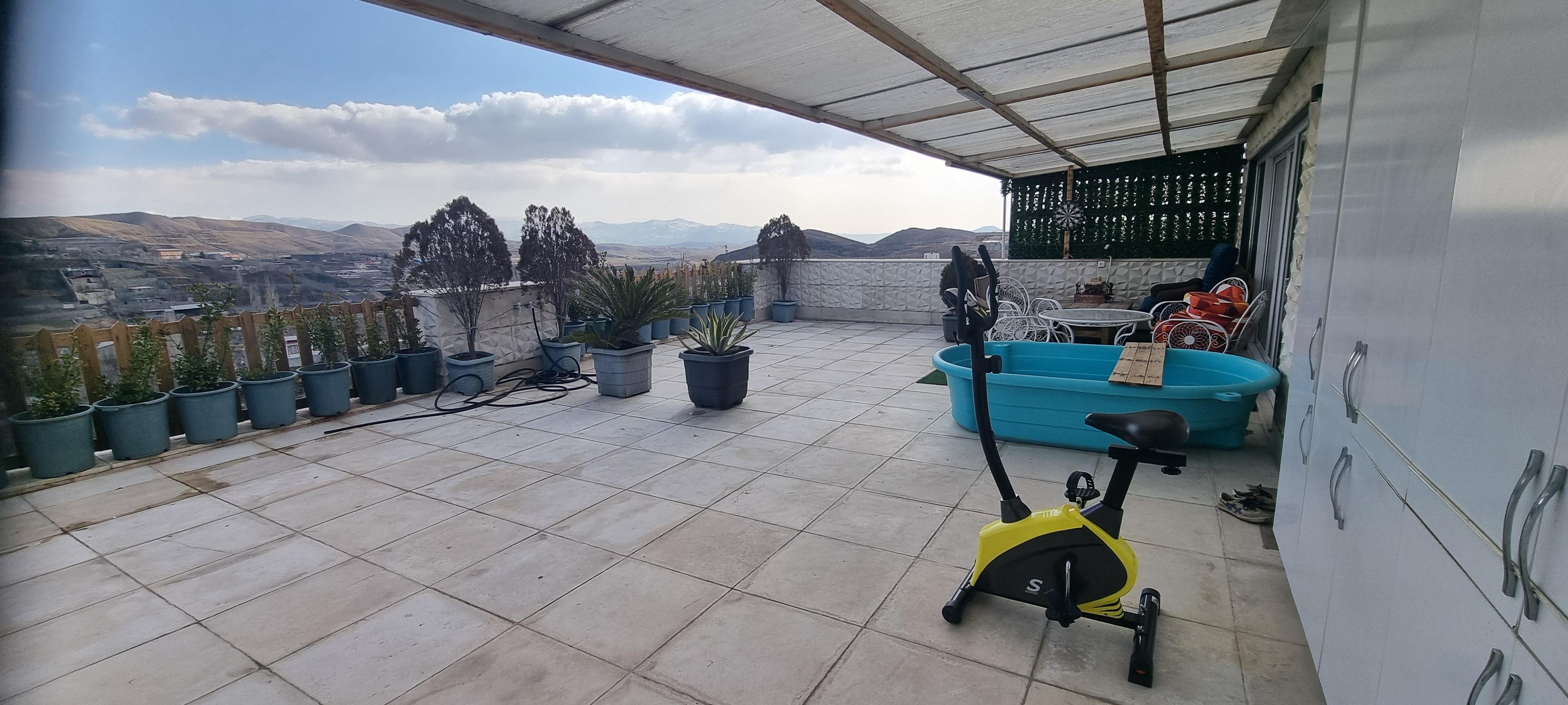 اجاره روزانه پنت با روفگاردن دنیز