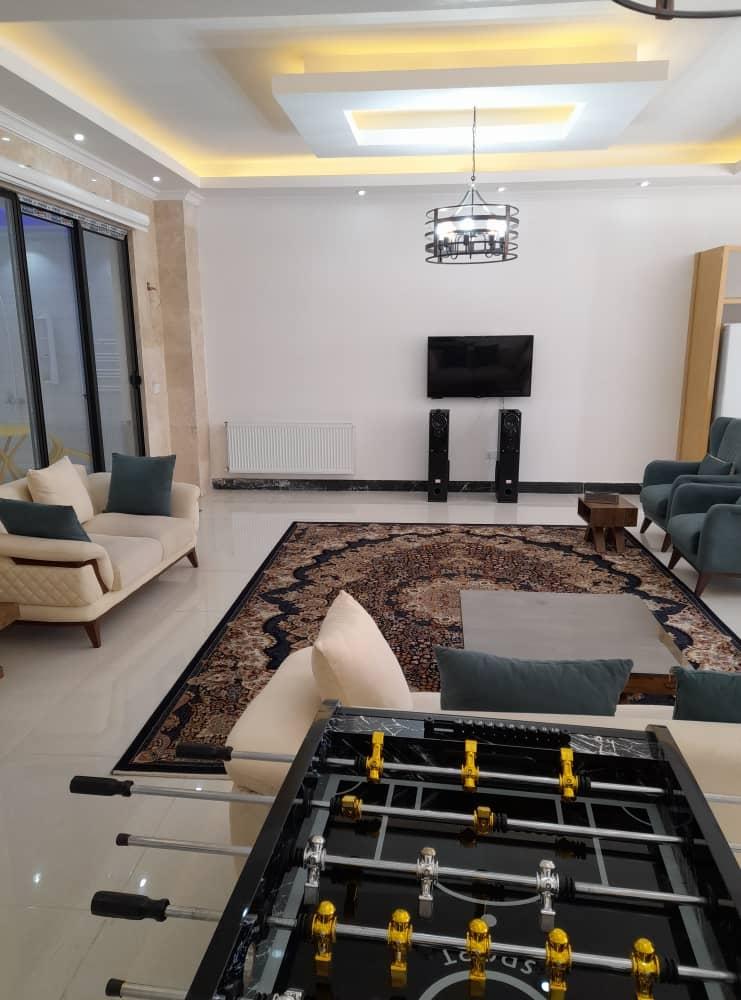 ویلا شهرکی استخر آبگرم لاکچری جنب خانه دریا