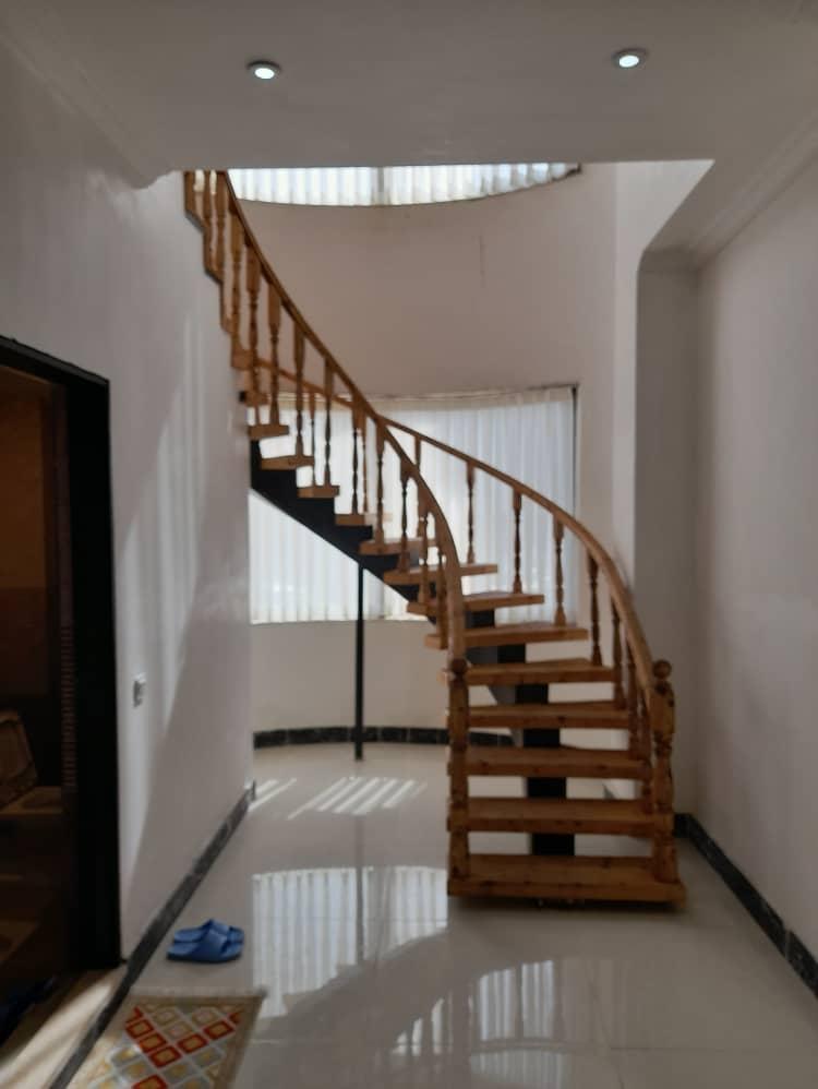 ویلا شهرکی استخر آبگرم لاکچری جنب خانه دریا