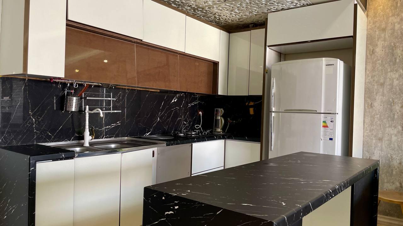 ویلا استخر آب گرم کردان زعفرانیه