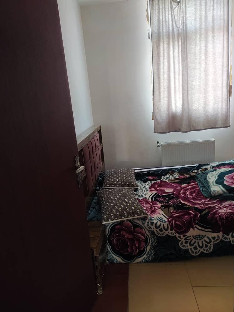 آپارتمان سه خواب تمیز در خرم آباد