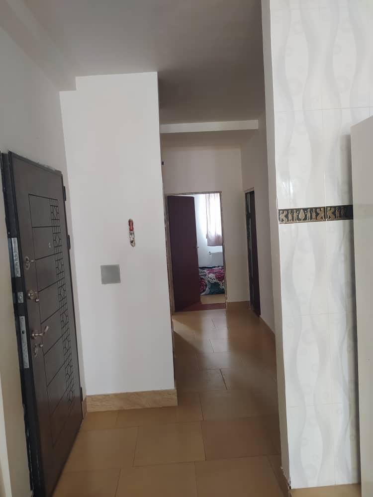 آپارتمان سه خواب تمیز در خرم آباد