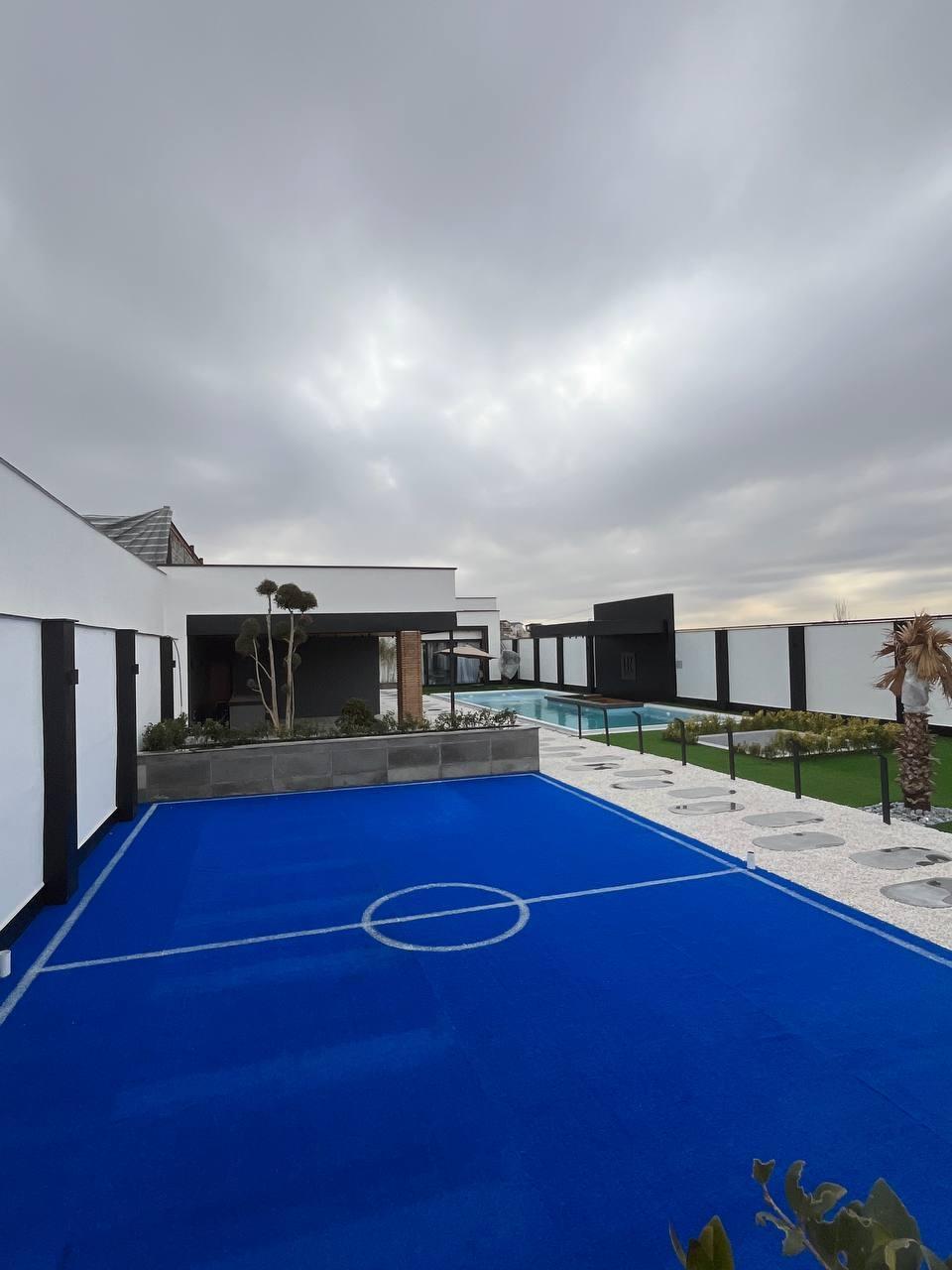 عمارت لوکس و لاکچری عمارت گلستان