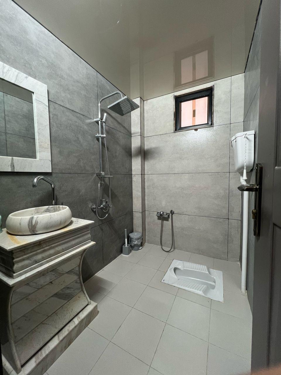 ویلا چهار خوابه استخر دار شهرک اقاقیا