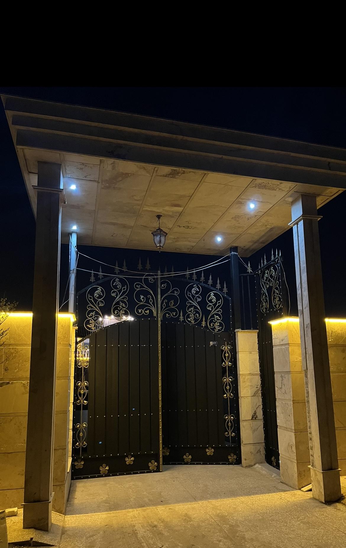 عمارت هوتارو با استخر آبگرم در زعفرانیه