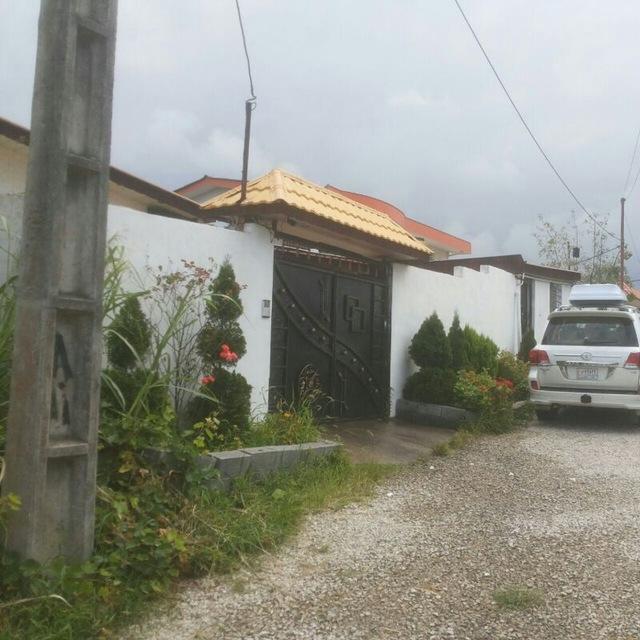 ویلای استخردار سرپوشیده آبگرم آرتا با جکوزی