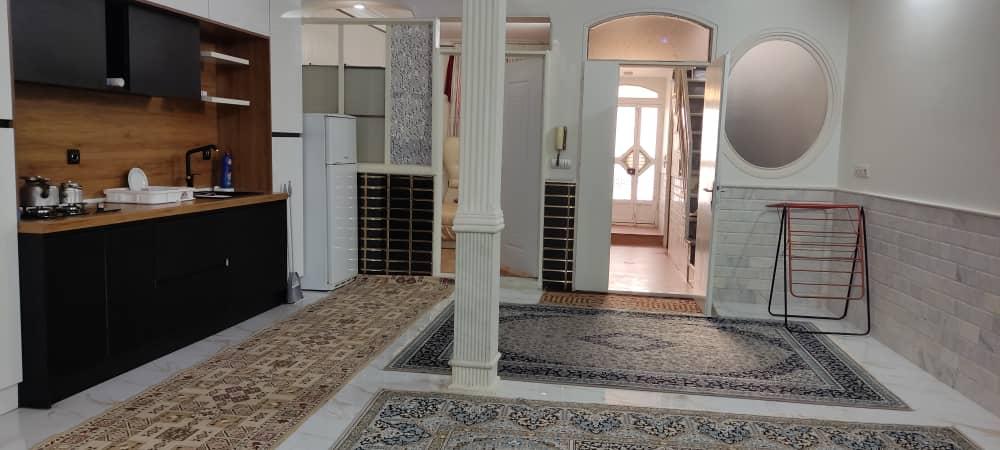 خونه دربستی با لوکیشن عالی در مرکز شهر