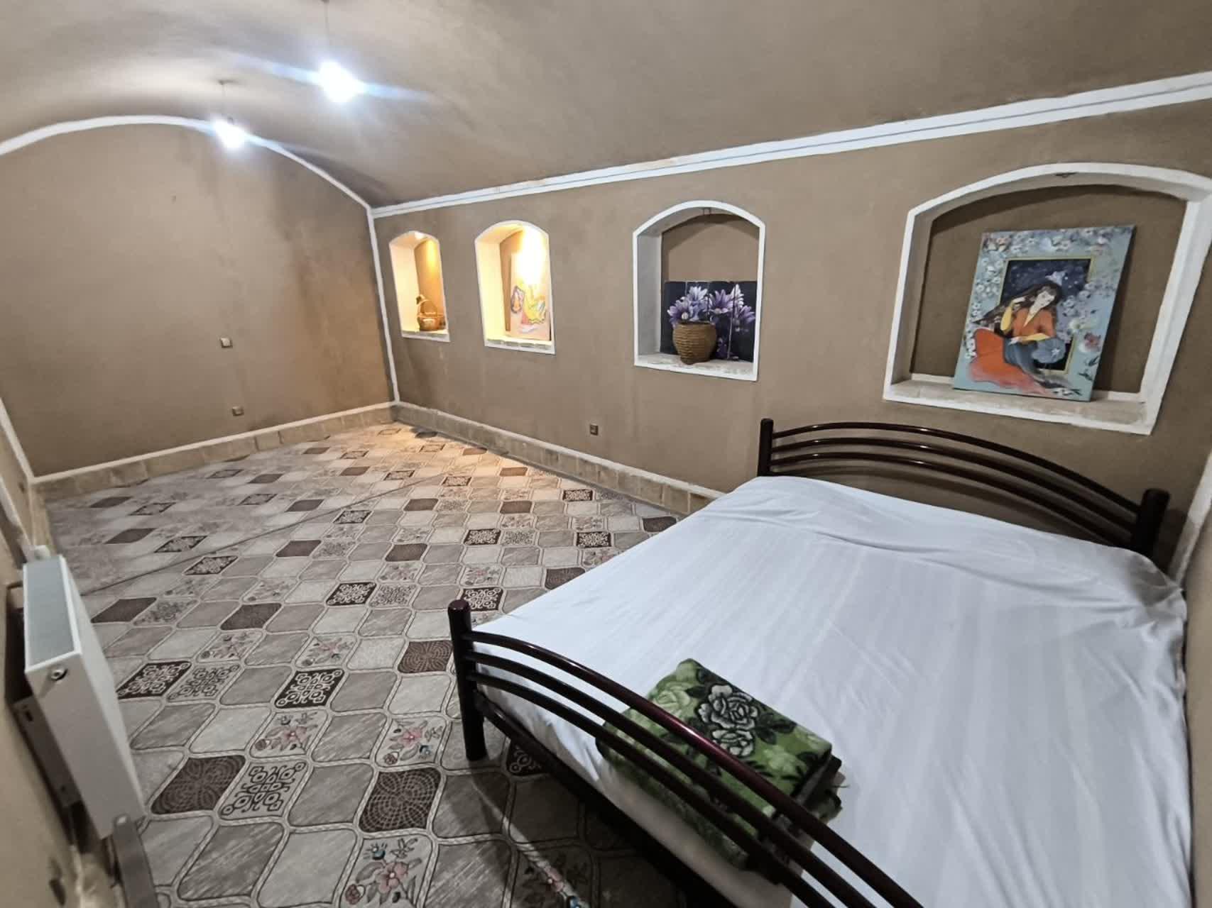 خوابگاه اشتراکی 3 نفره آقایان در بومگردی