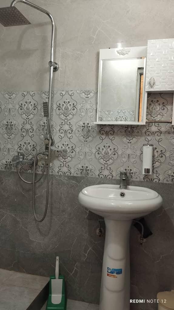 کلبه چوبی شش خوابه مستراستخرداروجکوزی دار