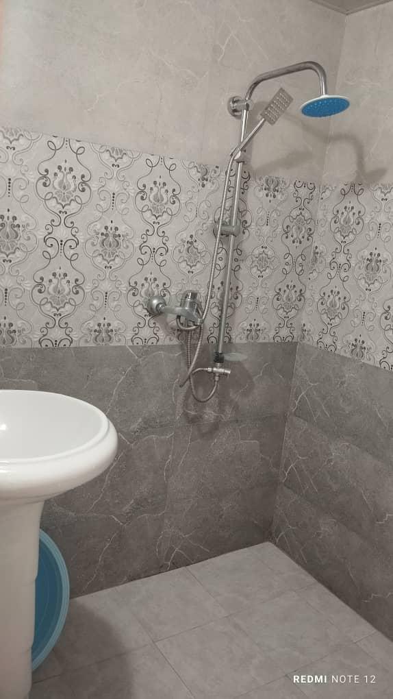 کلبه چوبی شش خوابه مستراستخرداروجکوزی دار