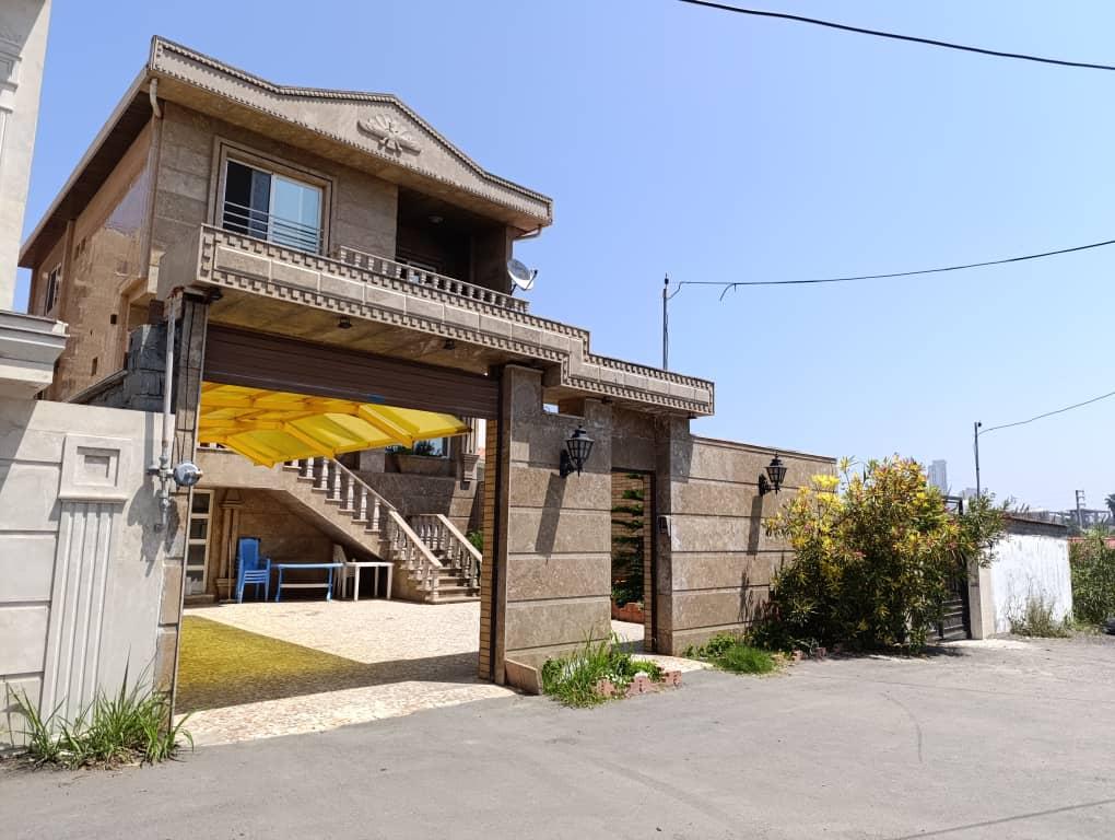 ویلا سه خوابه ساحلی با استخر و جکوزی