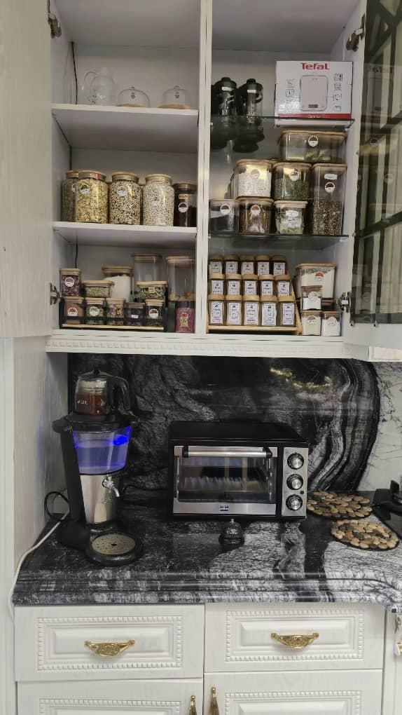 عمارت فوق لوکس با استخر چهار فصل