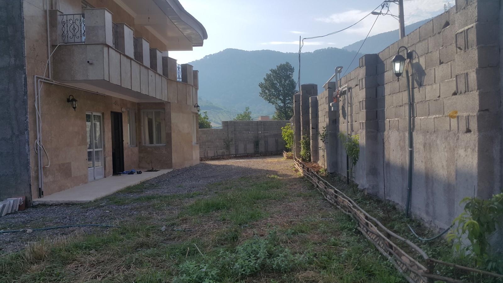 ویلا علی آباد روستایی در کوهپایه و نزدیک جنگل