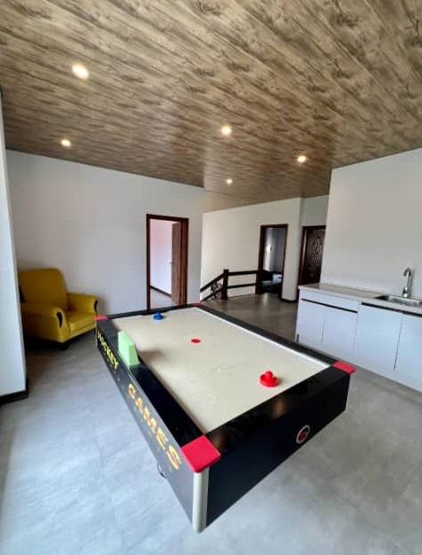 ویلای جنگلی چهارخواب با استخرآبگرم