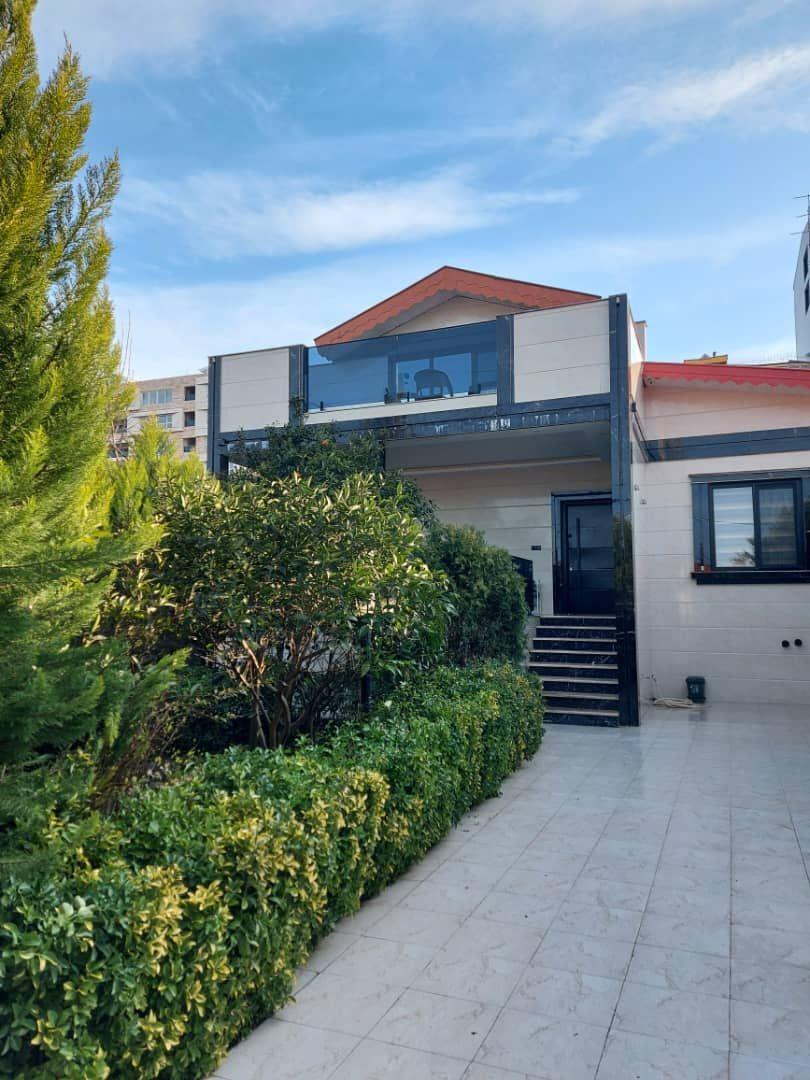 رزرو ویلای استخردار در انزلی نزدیک ساحل