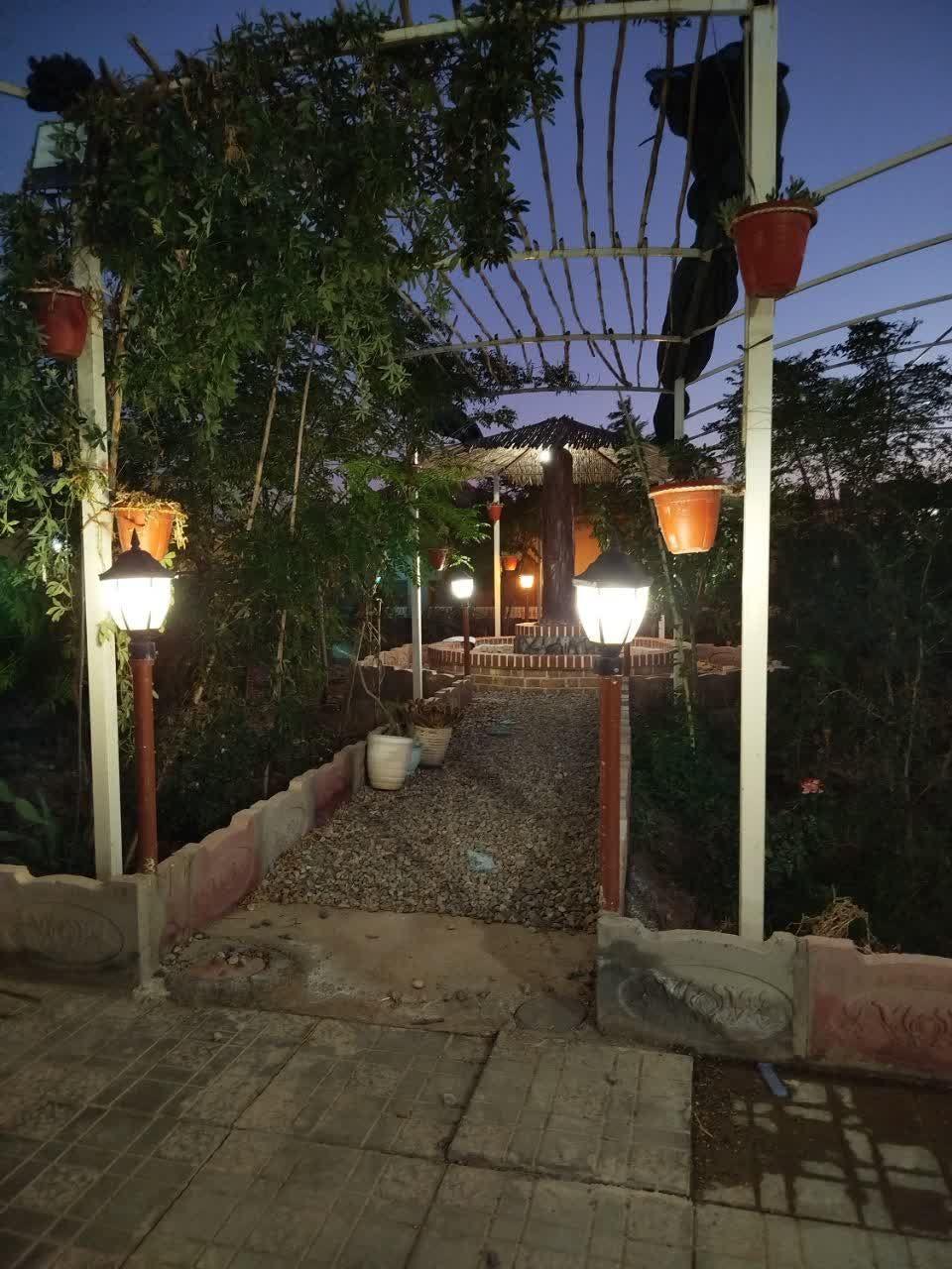 اقامتگاه بومگردی فانوس در گرمسار