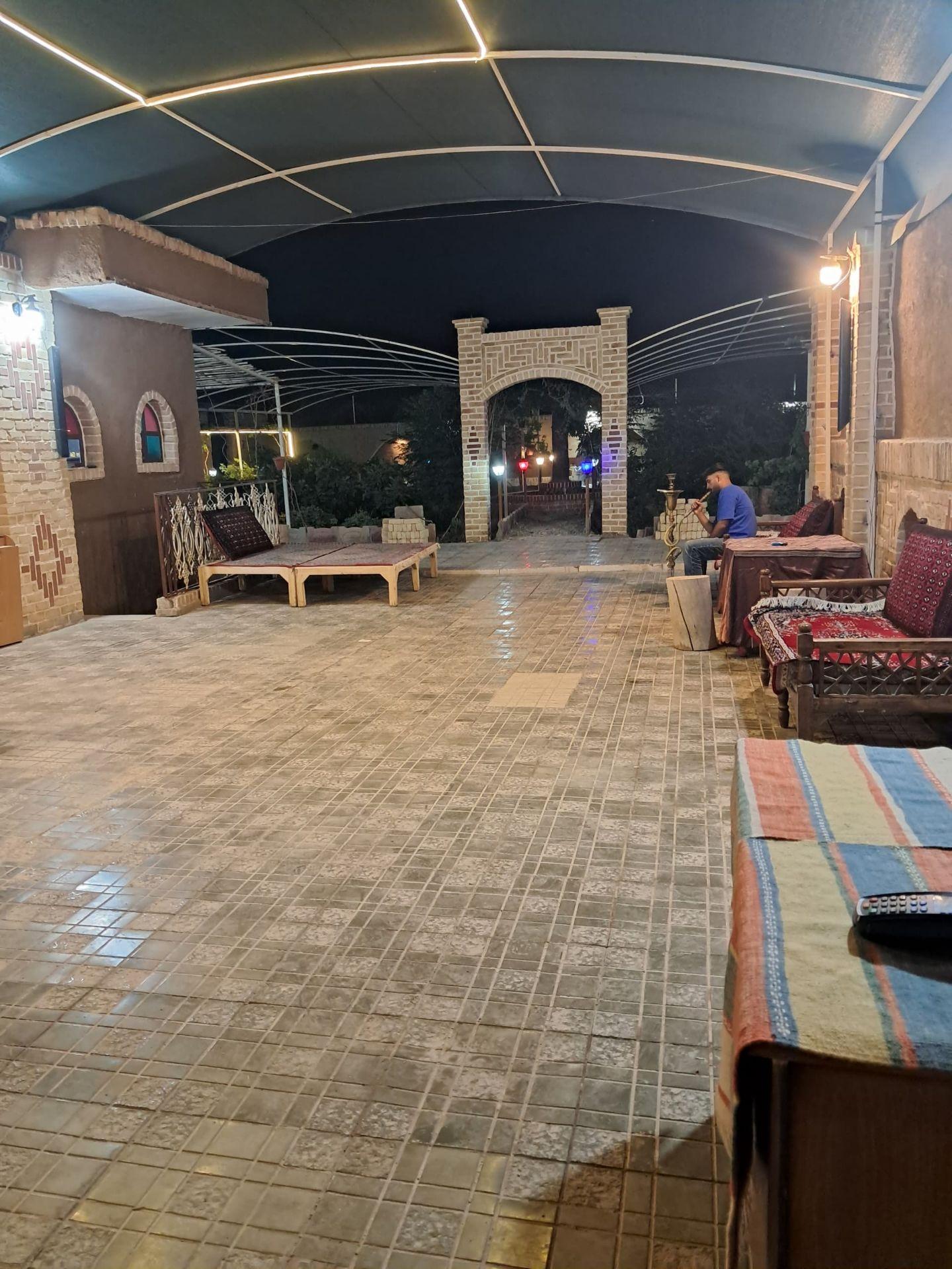 اقامتگاه بومگردی فانوس در گرمسار