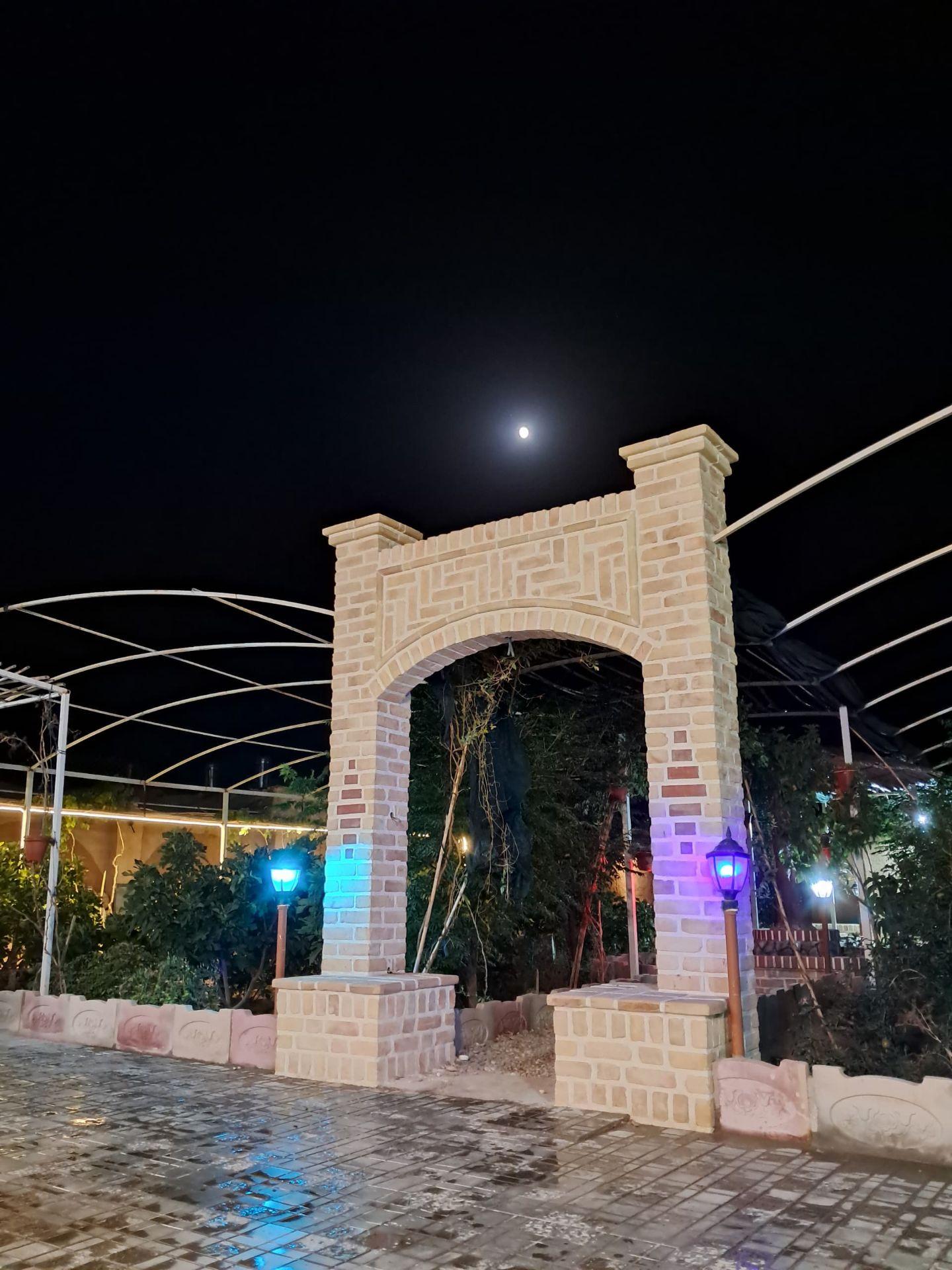 اقامتگاه بومگردی فانوس در گرمسار