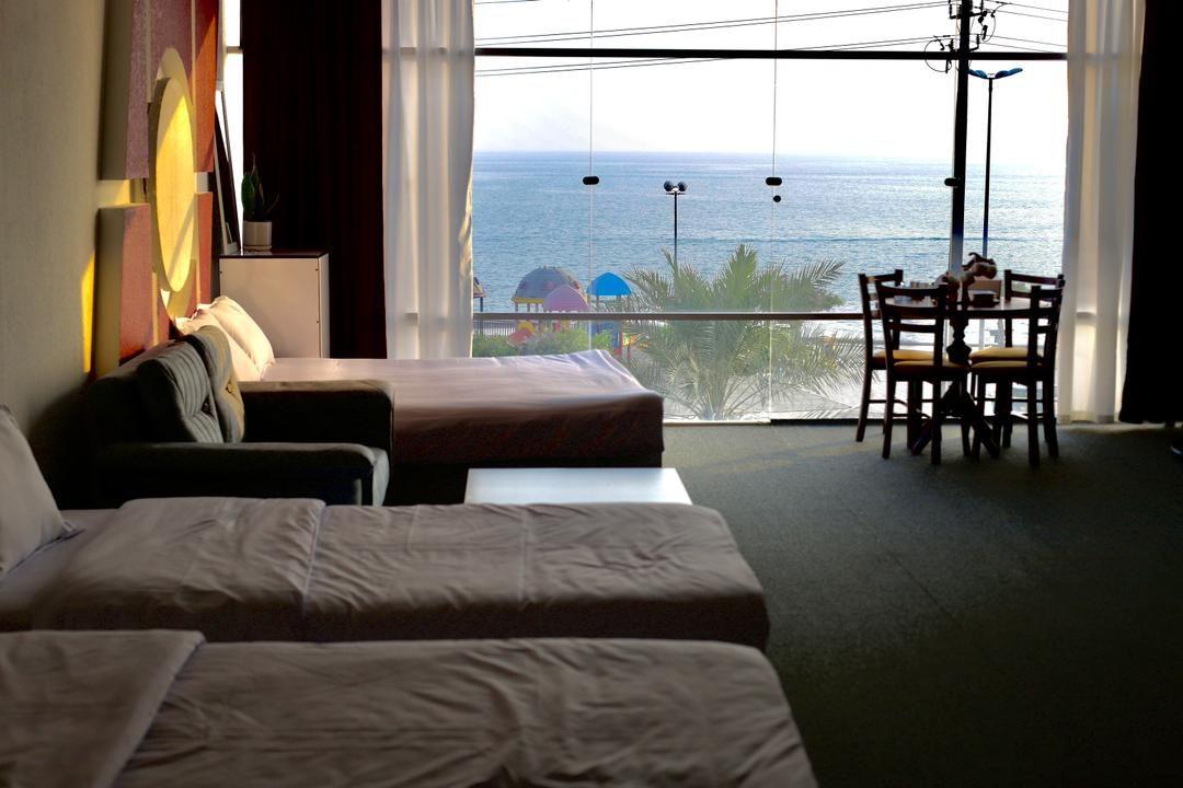 اتاق 102 پنج تخته اقامتگاه آفتاب