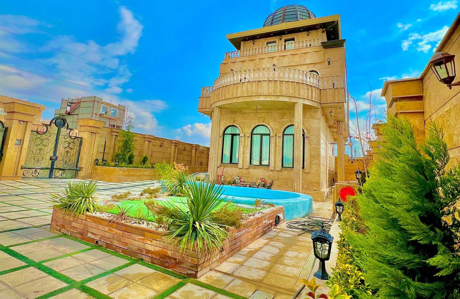 ویلا 4 خوابه استخر آبگرم روباز تریپلکس رودهن