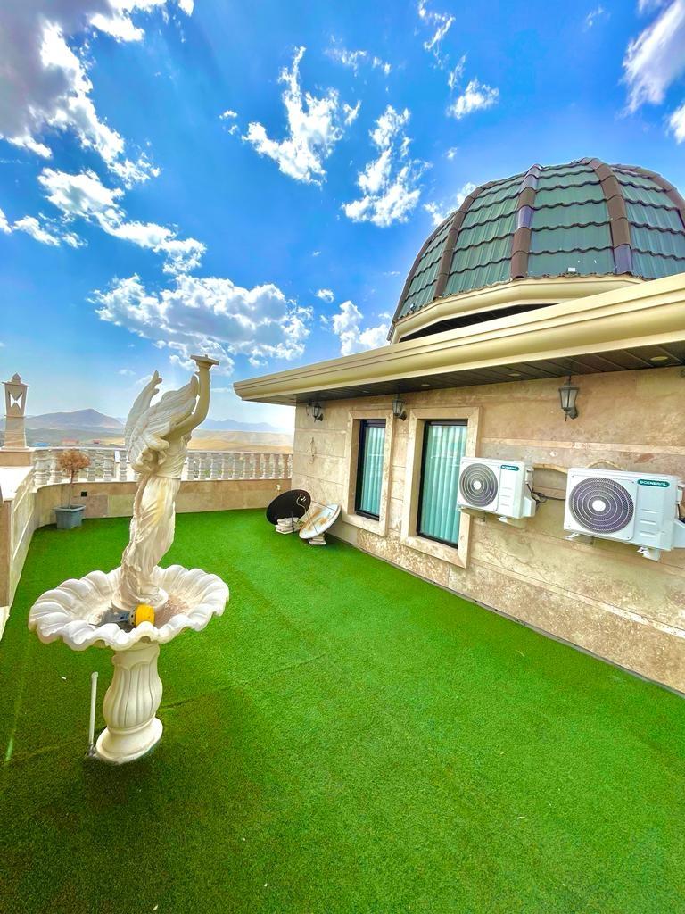 ویلا 4 خوابه استخر آبگرم روباز تریپلکس رودهن