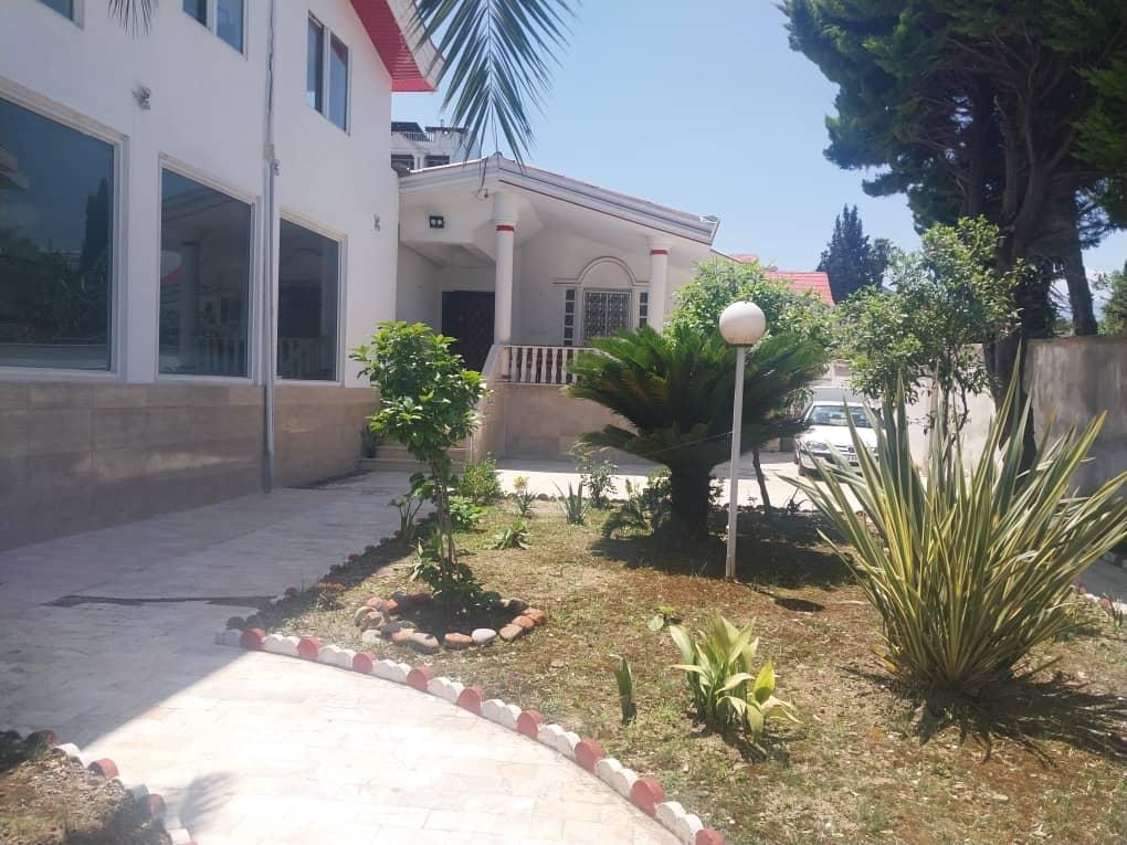 ویلا ساحلی استخر دار دربست  چالوس