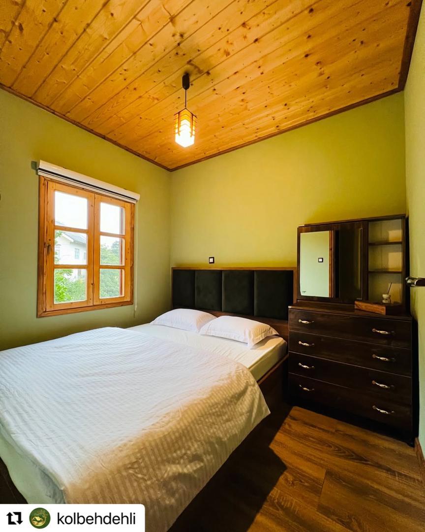 رزرو کلبه جنگلی دهلی جکوزی دار در رامسر واحد کلاسیک