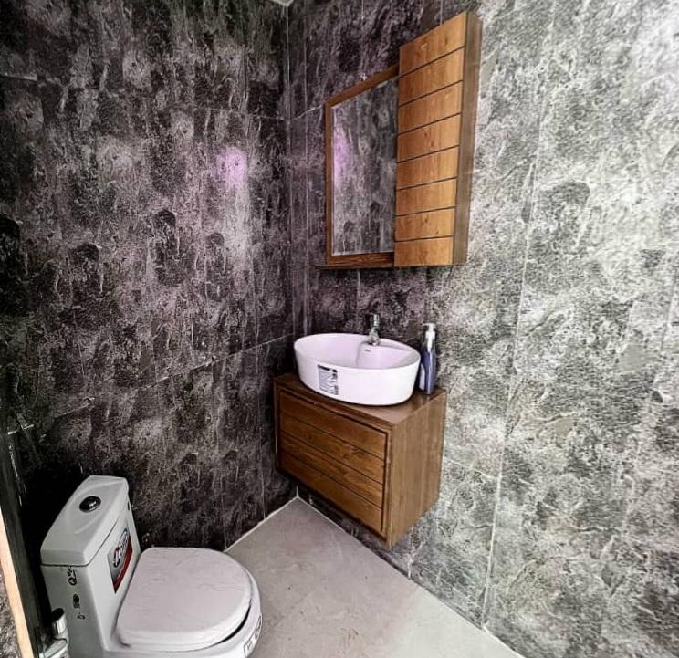 اجاره ویلای استخردار در چهارباغ -رامجین