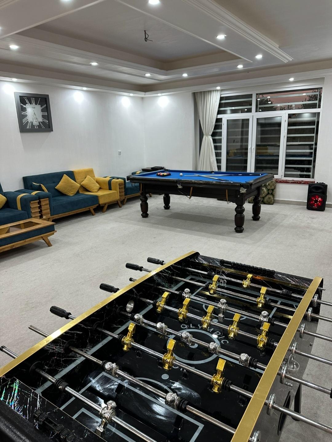 عمارت دو خوابه استخردار ابگرم مهستان