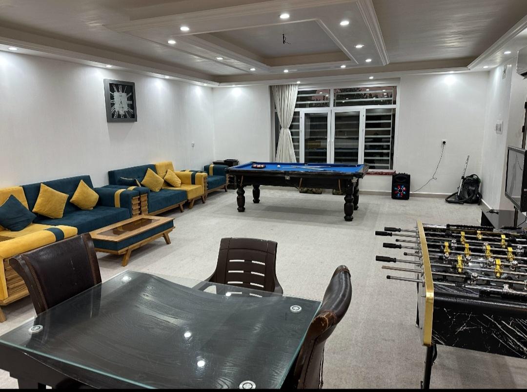 عمارت دو خوابه استخردار ابگرم مهستان