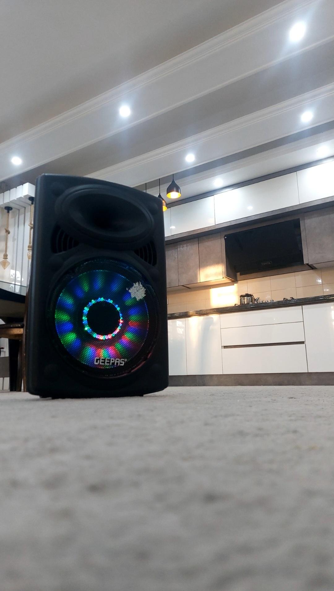 عمارت دو خوابه استخردار ابگرم مهستان