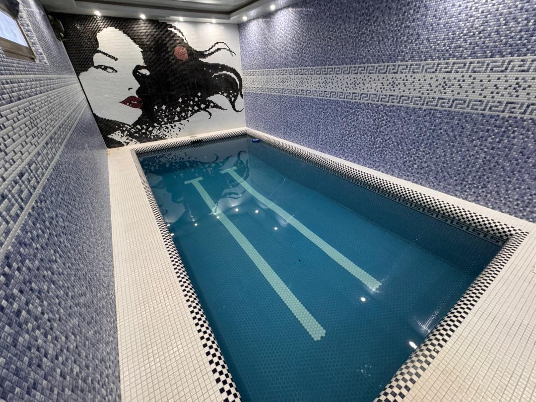 دوبلکس استخرآبگرم سه خوابه مستردار