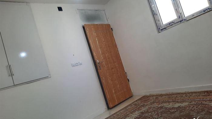 واحد سه خوابه نزدیک به ساحل ریشهر