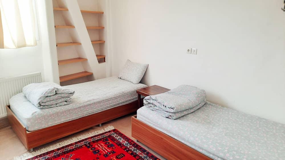 هتل آپارتمان کریمان واحد 11