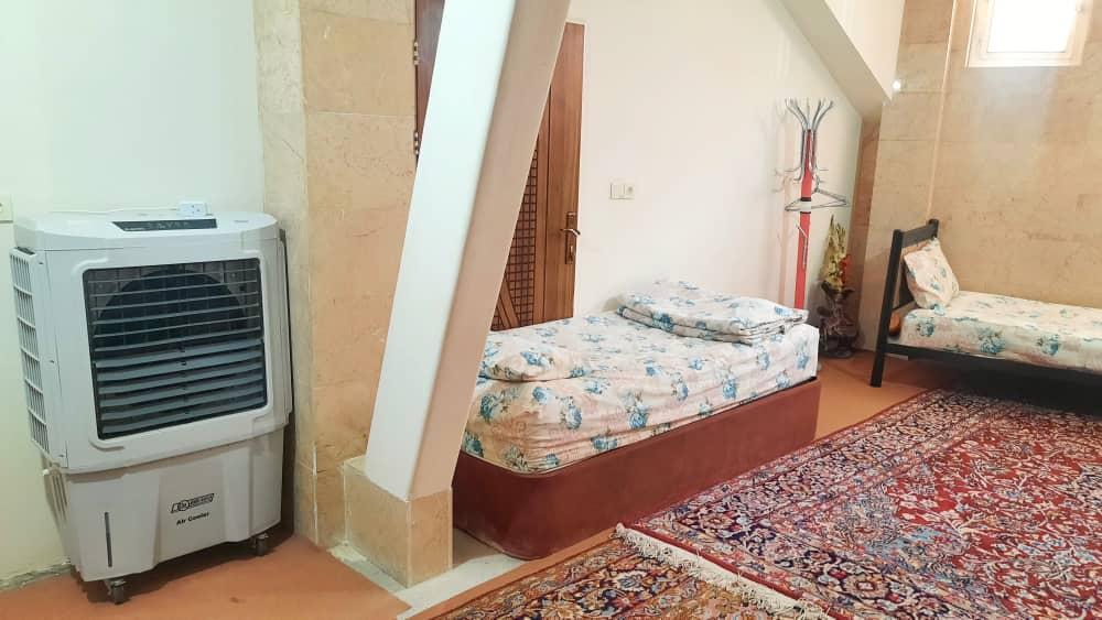 هتل آپارتمان کریمان واحد 12