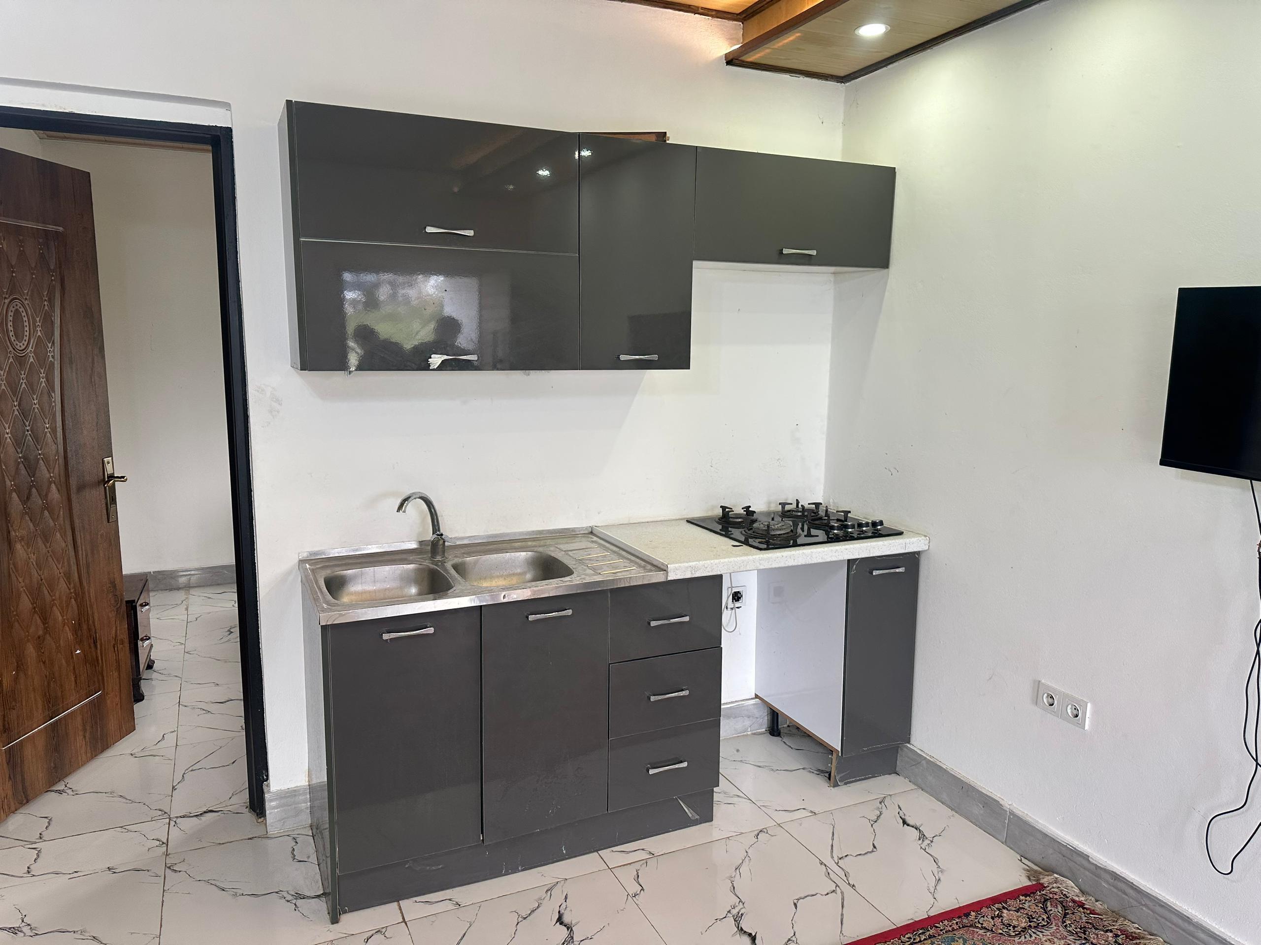 ویلا ساحلی تک خواب پلاک اول فانوس ۲