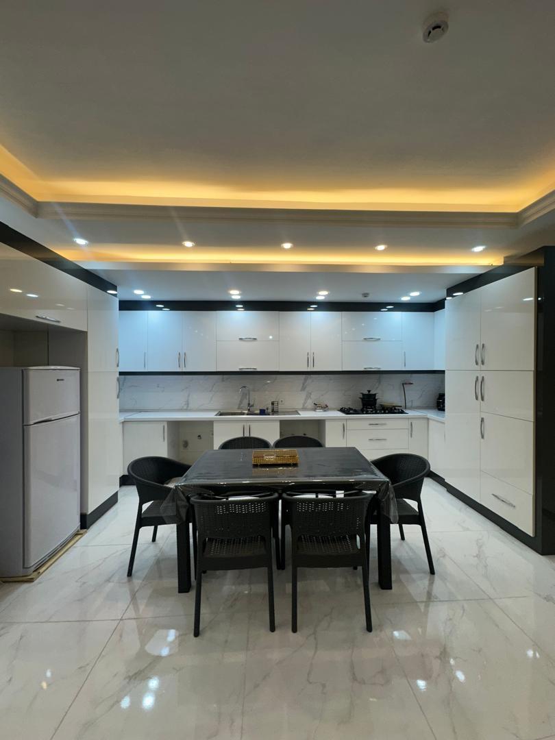 آپارتمان خانه خورشید واحد 1