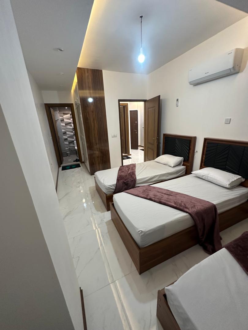 آپارتمان خانه خورشید واحد 5