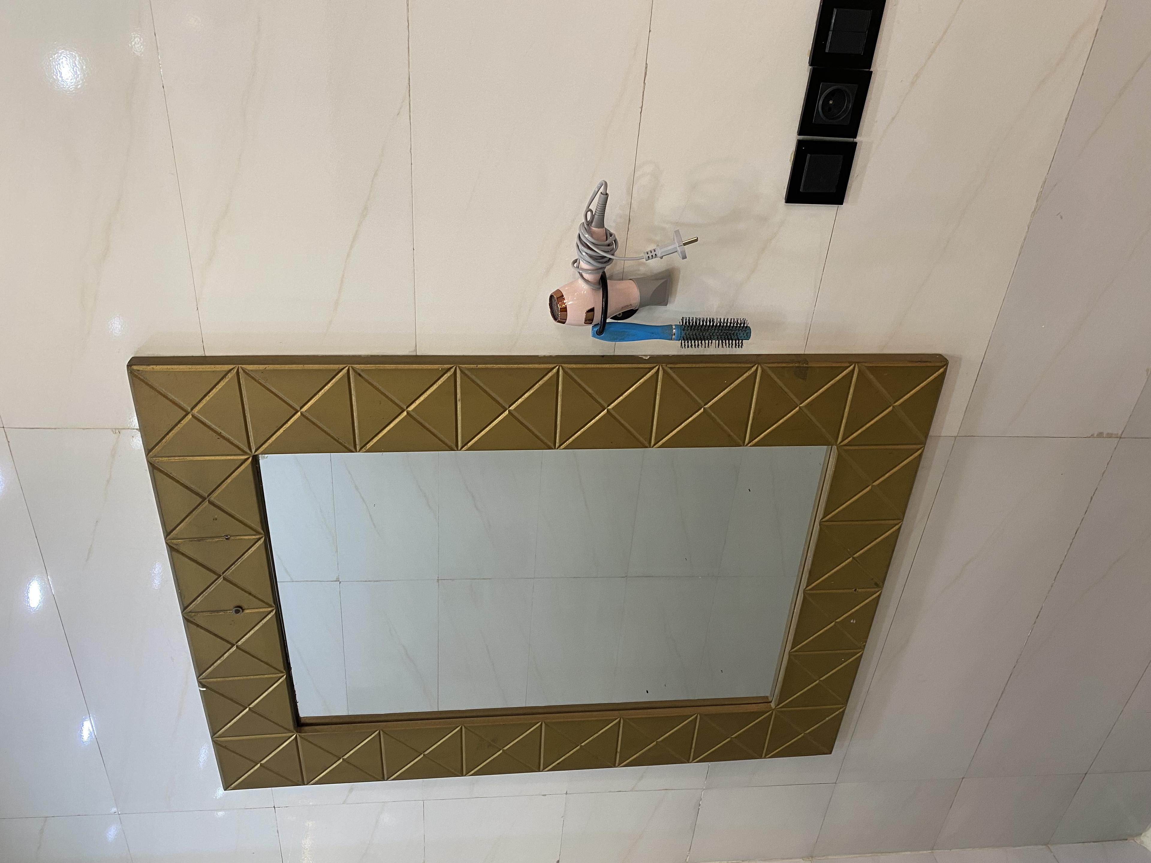 دوخوابه با حوضچه آبگرم گوگردی لاریجان